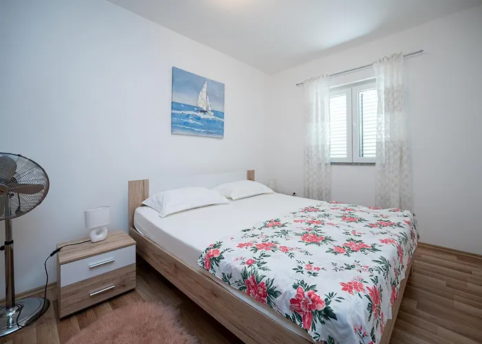 Family Friendly House With A Swimming Pool Maslenica, Novigrad - 23719 *