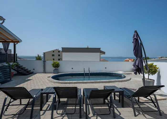 Family Friendly House With A Swimming Pool Maslenica, Novigrad - 23719 Jasenice