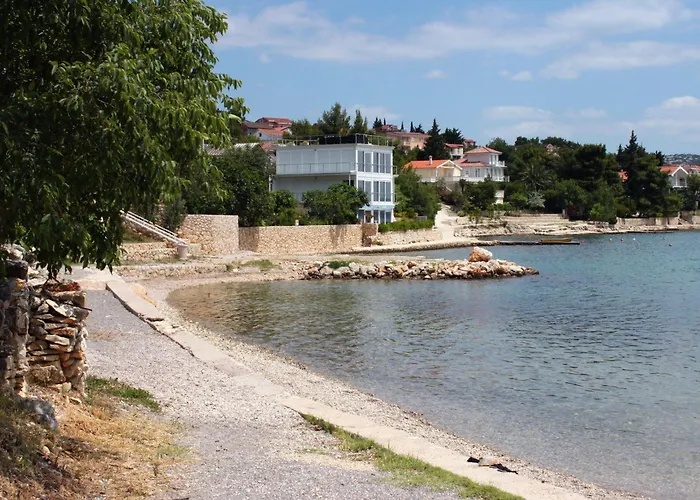 Family Friendly House With A Swimming Pool Maslenica, Novigrad - 23719 Ferienhaus