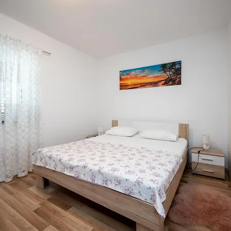 Family Friendly House With A Swimming Pool Maslenica, Novigrad - 23719 Feriehus Jasenice (Zadar)