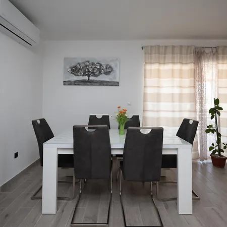 Family Friendly House With A Swimming Pool Maslenica, Novigrad - 23719 Jasenice (Zadar)