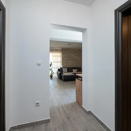 Feriehus Family Friendly House With A Swimming Pool Maslenica, Novigrad - 23719 Jasenice (Zadar)