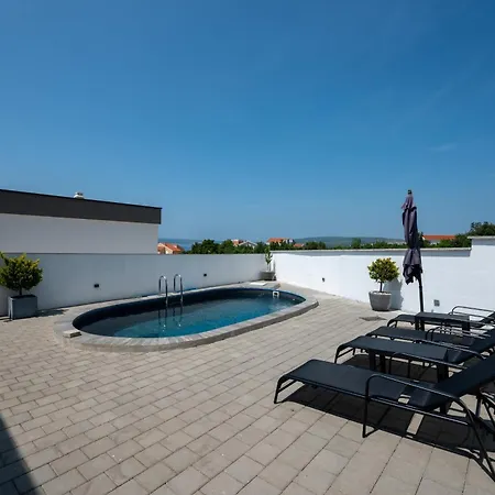Feriehus Family Friendly House With A Swimming Pool Maslenica, Novigrad - 23719 Jasenice (Zadar)