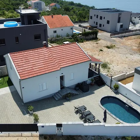 Feriehus Family Friendly House With A Swimming Pool Maslenica, Novigrad - 23719 Jasenice (Zadar)