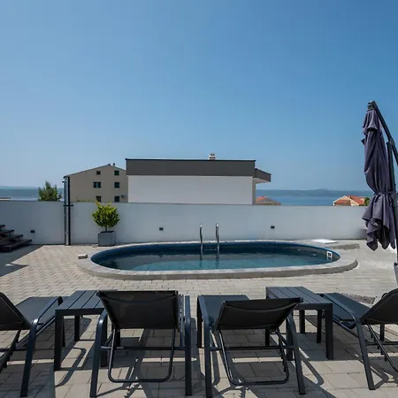 Family Friendly House With A Swimming Pool Maslenica, Novigrad - 23719 Jasenice (Zadar)