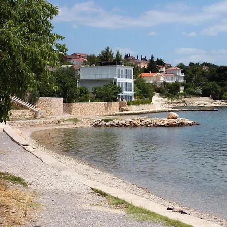Family Friendly House With A Swimming Pool Maslenica, Novigrad - 23719 Feriehus